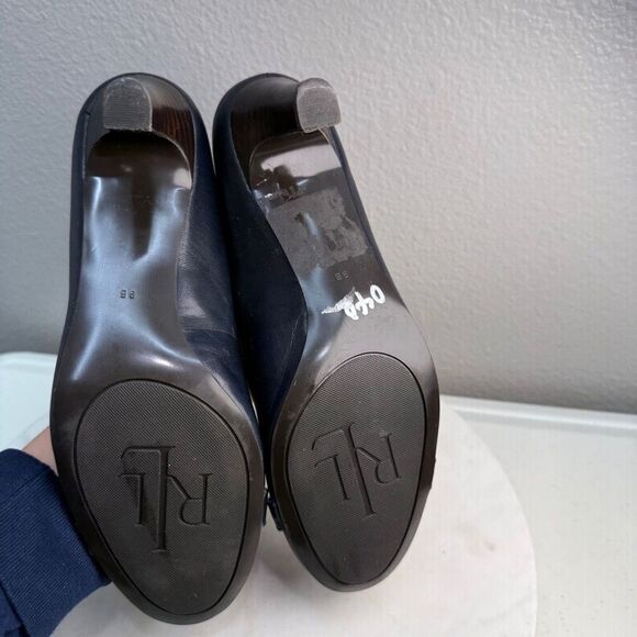 Ralph Lauren Pumps Size 9  Navy Leather Heels with Gold Accent Buckle - Picture 10 of 11